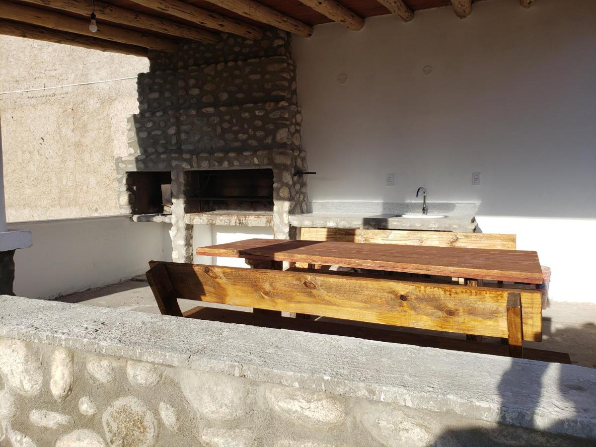 Casa Piedra Blanca Βίλα Cachí Εξωτερικό φωτογραφία